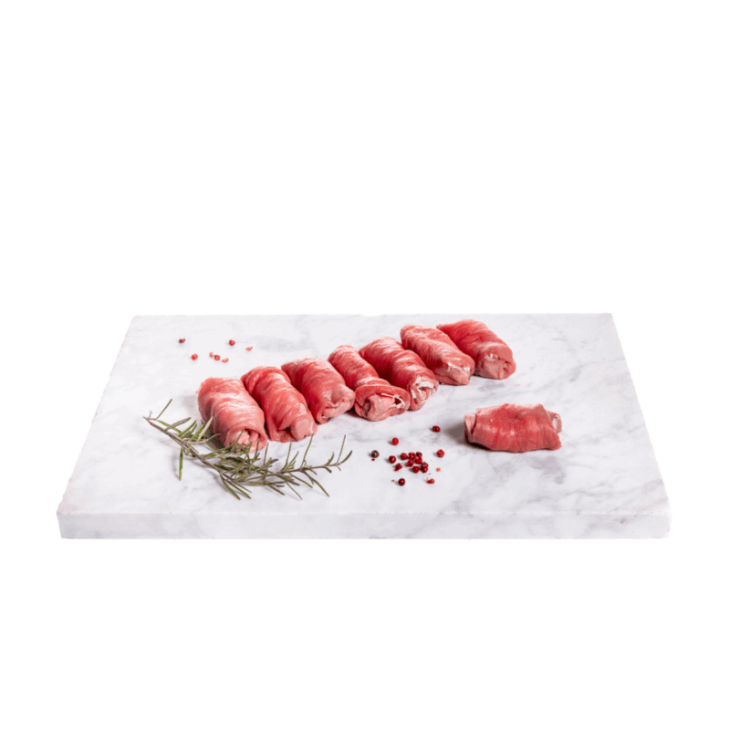 Rolatine di vitello ripiene con prosciutto cotto, lardo e formaggio